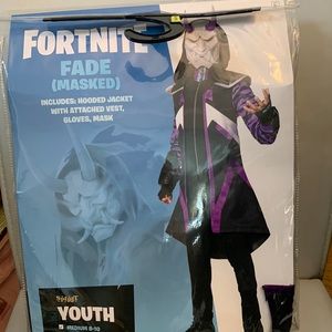 Fortnite Fade costume with jacket, gloves and mask size youth medium 8-10